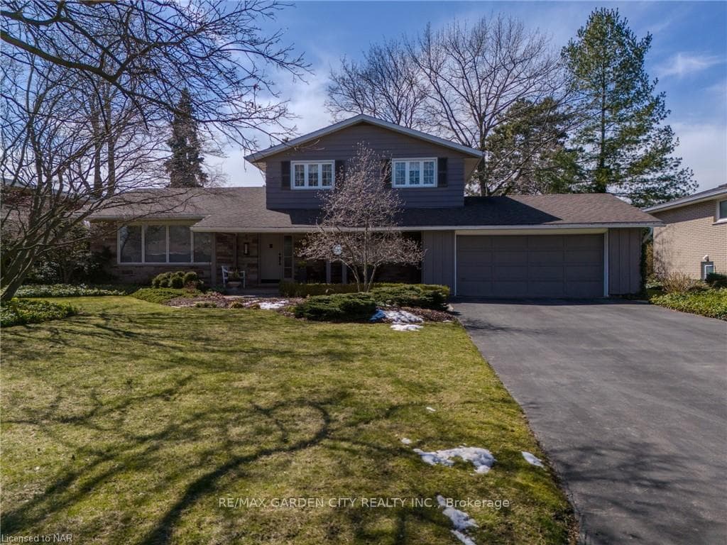 17 Gordon Place photo 1