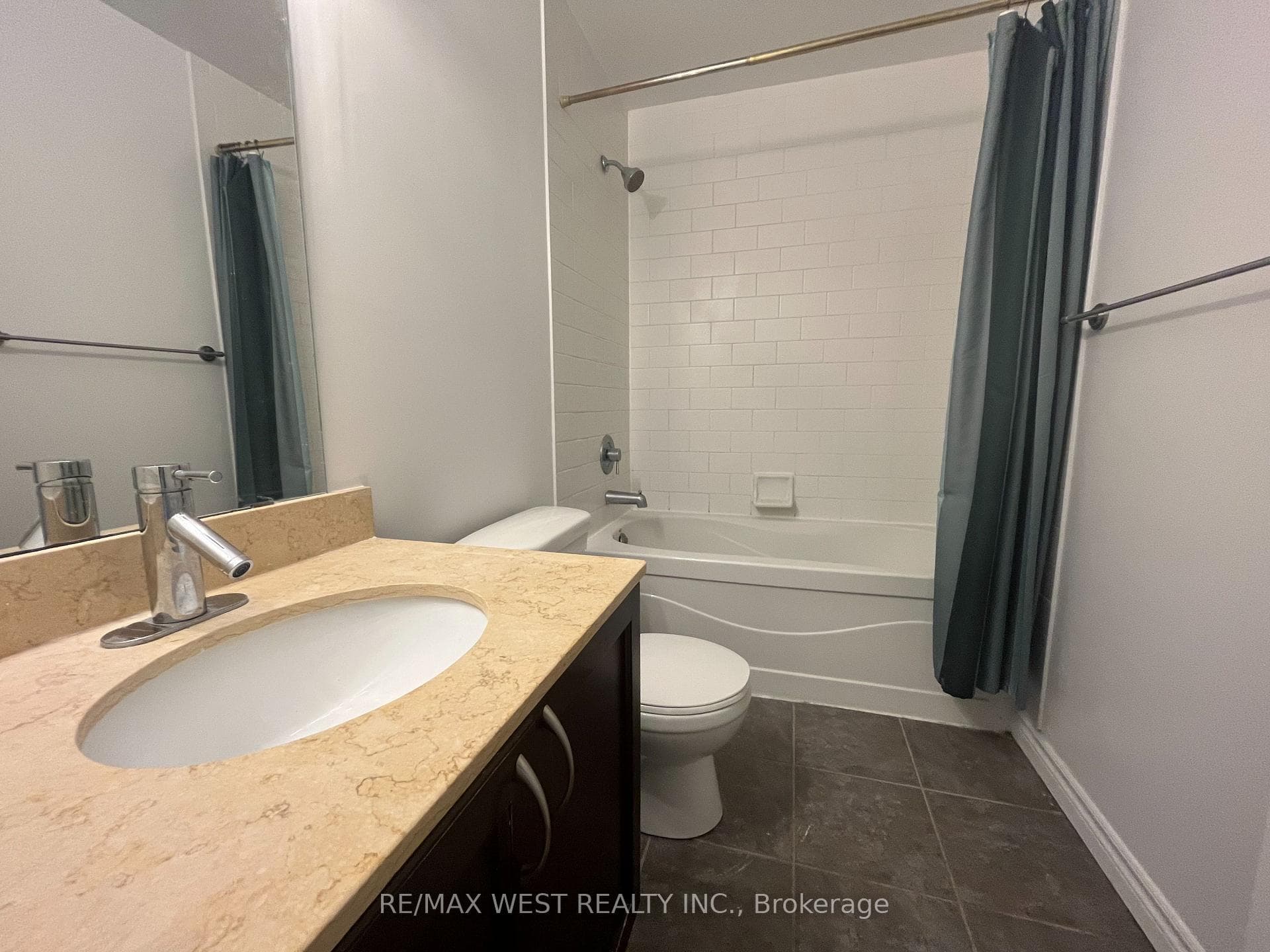 11 Christie Street Unit 206 photo 15
