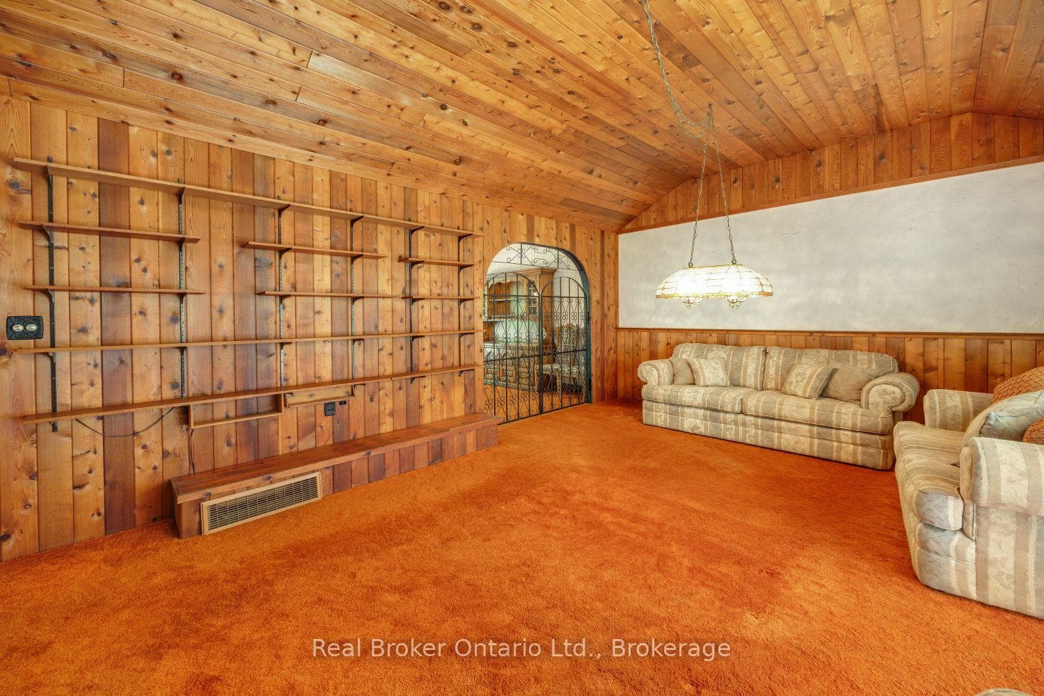 4301 Squair Road photo 13