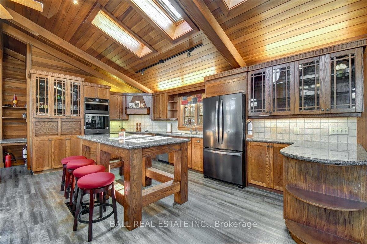 78 Cleland Court photo 9