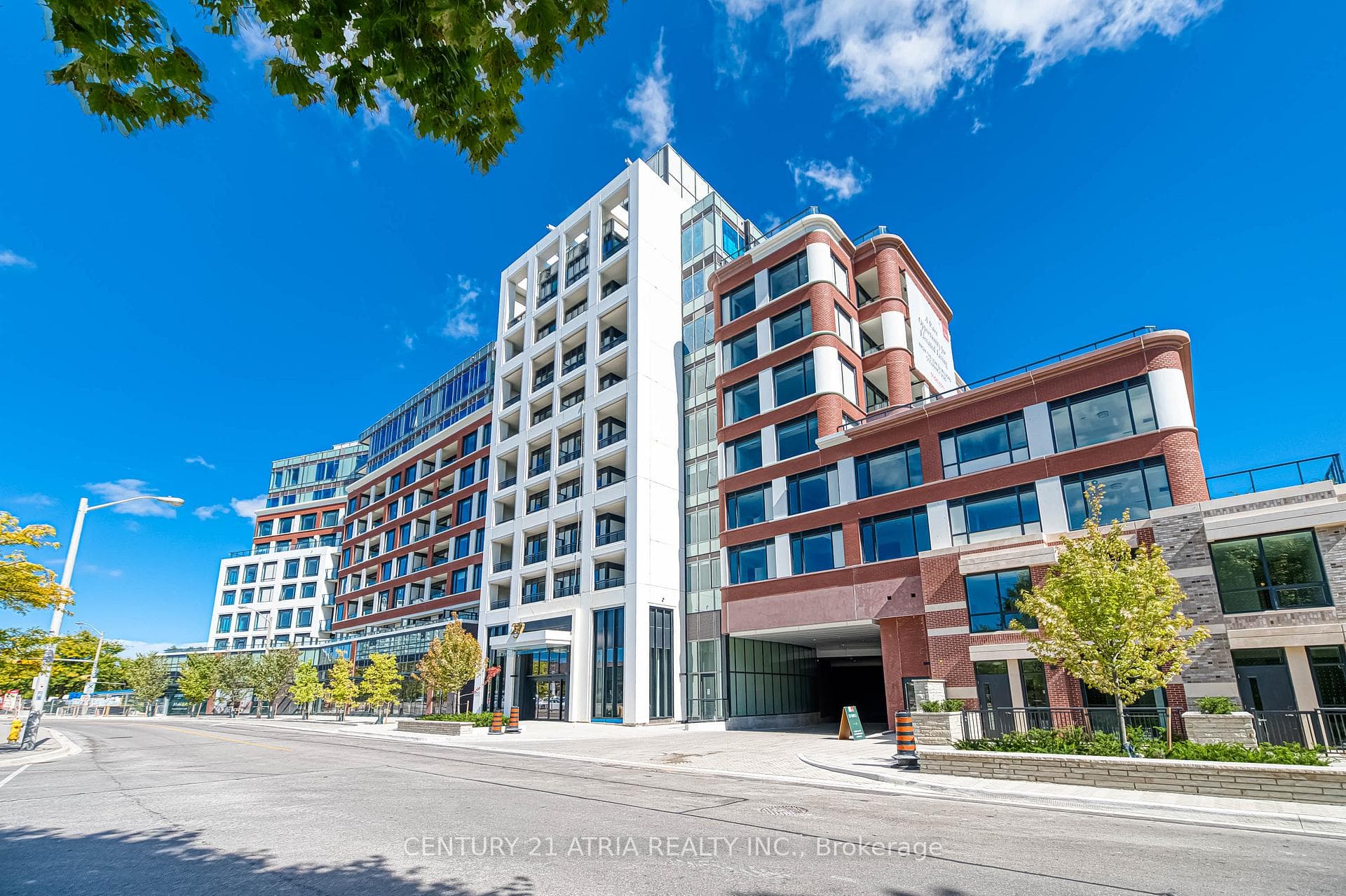 259 THE KINGSWAY N/A Unit 211 photo 24