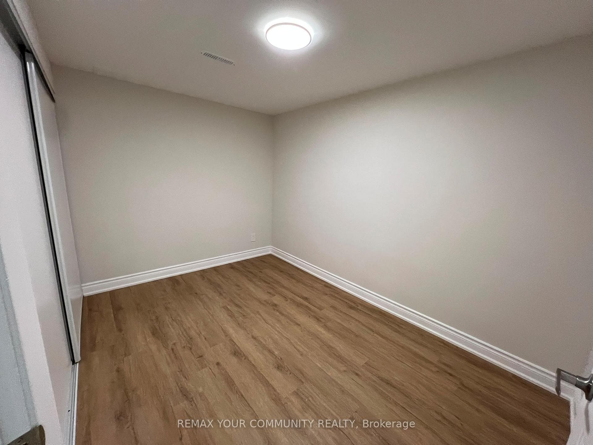 11 Newmill Crescent Unit BASEMENT photo 24