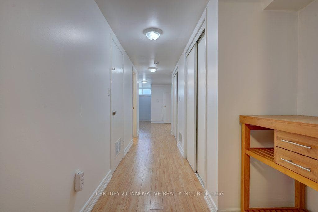 240 Anzac Road photo 31