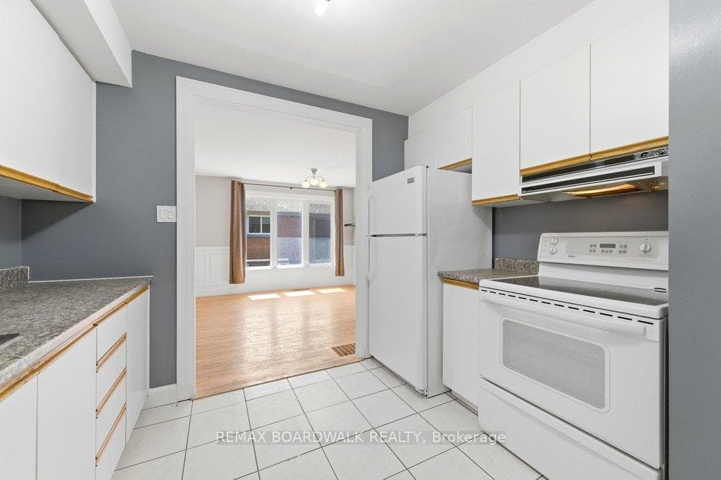 1279 Adirondack Drive photo 13