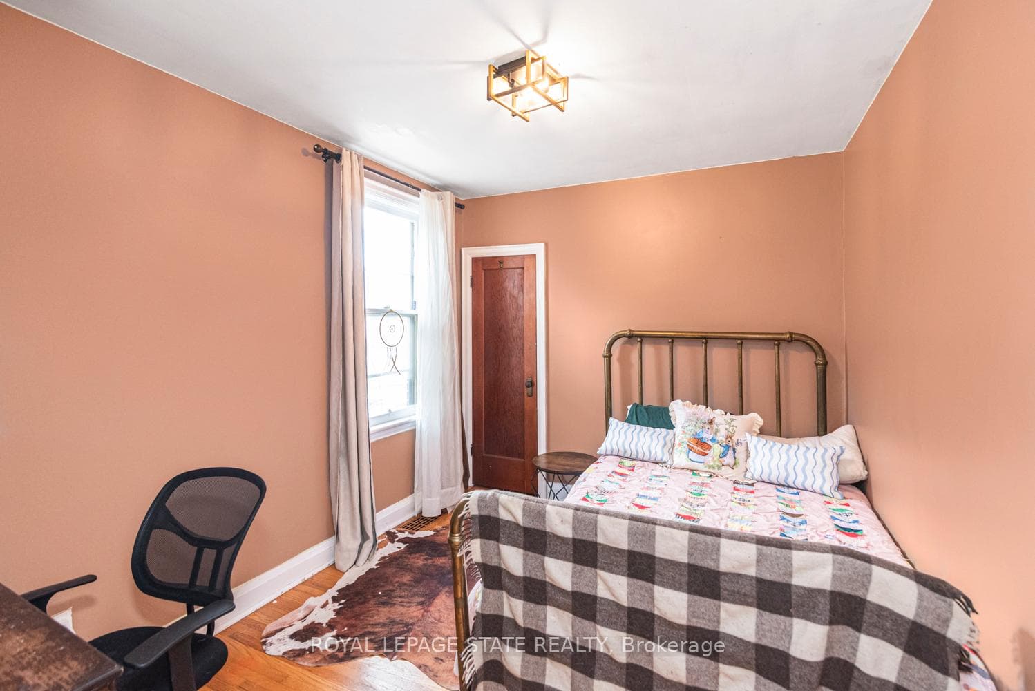 52 Cameron Avenue photo 26