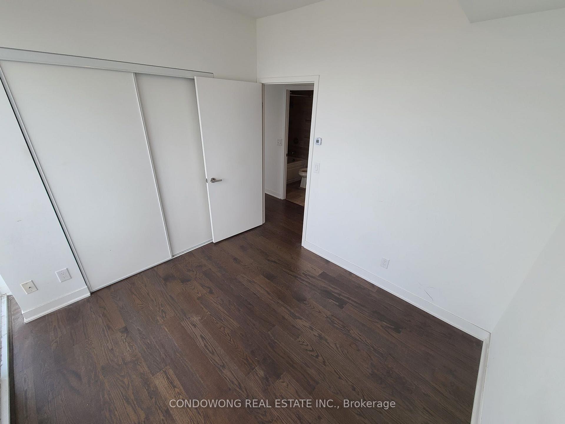 88 Harbour Street Unit 7107 photo 5