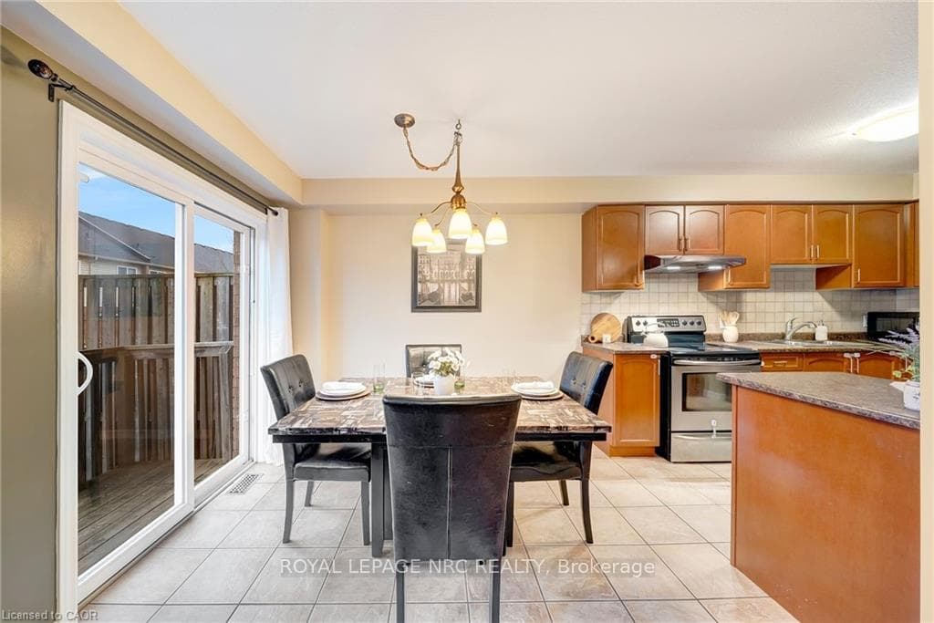 21 Periwinkle Drive photo 13