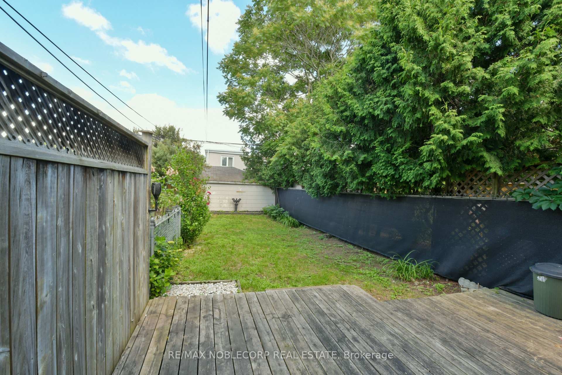 21 Frankdale Avenue photo 39