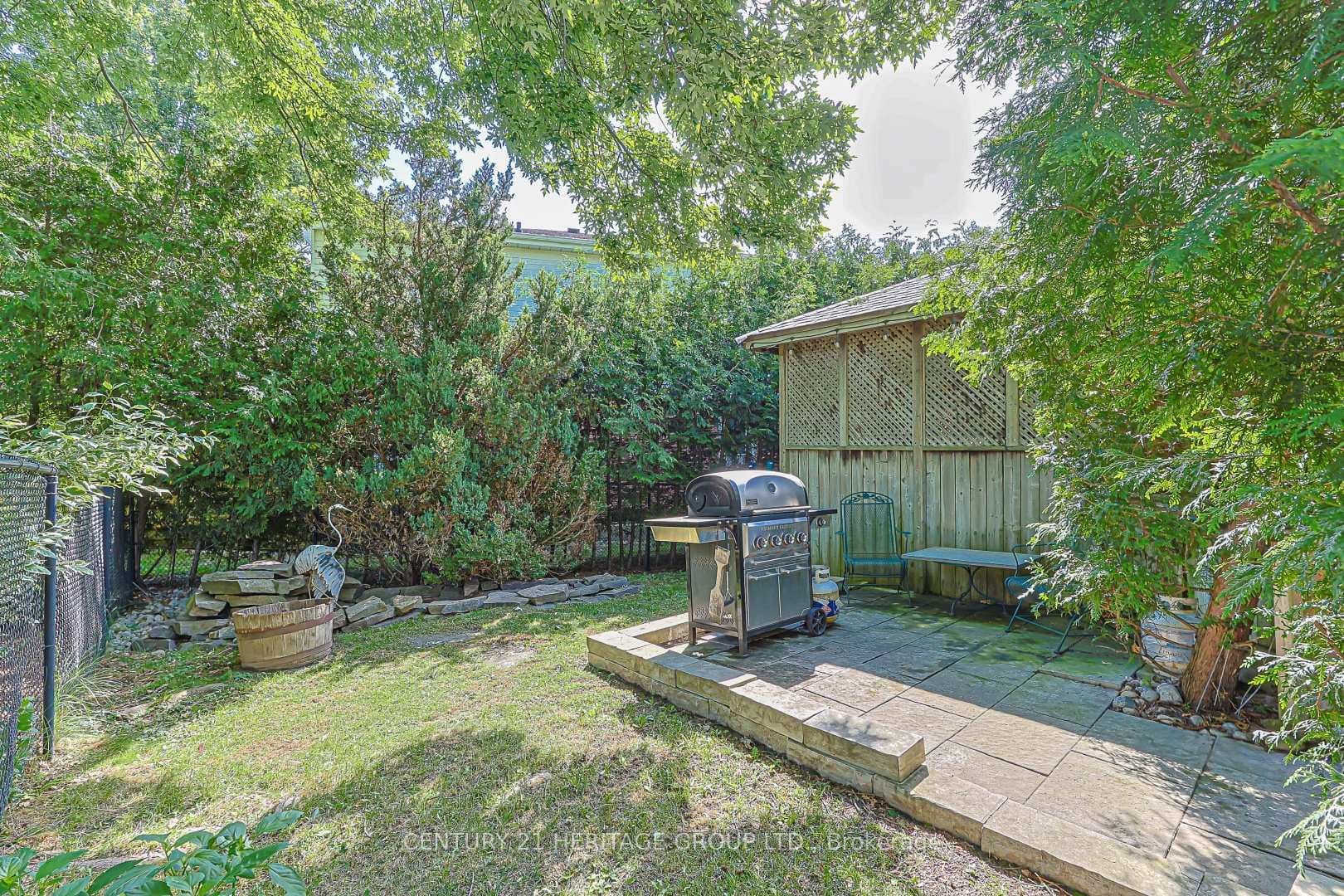 169 Delayne Drive photo 41