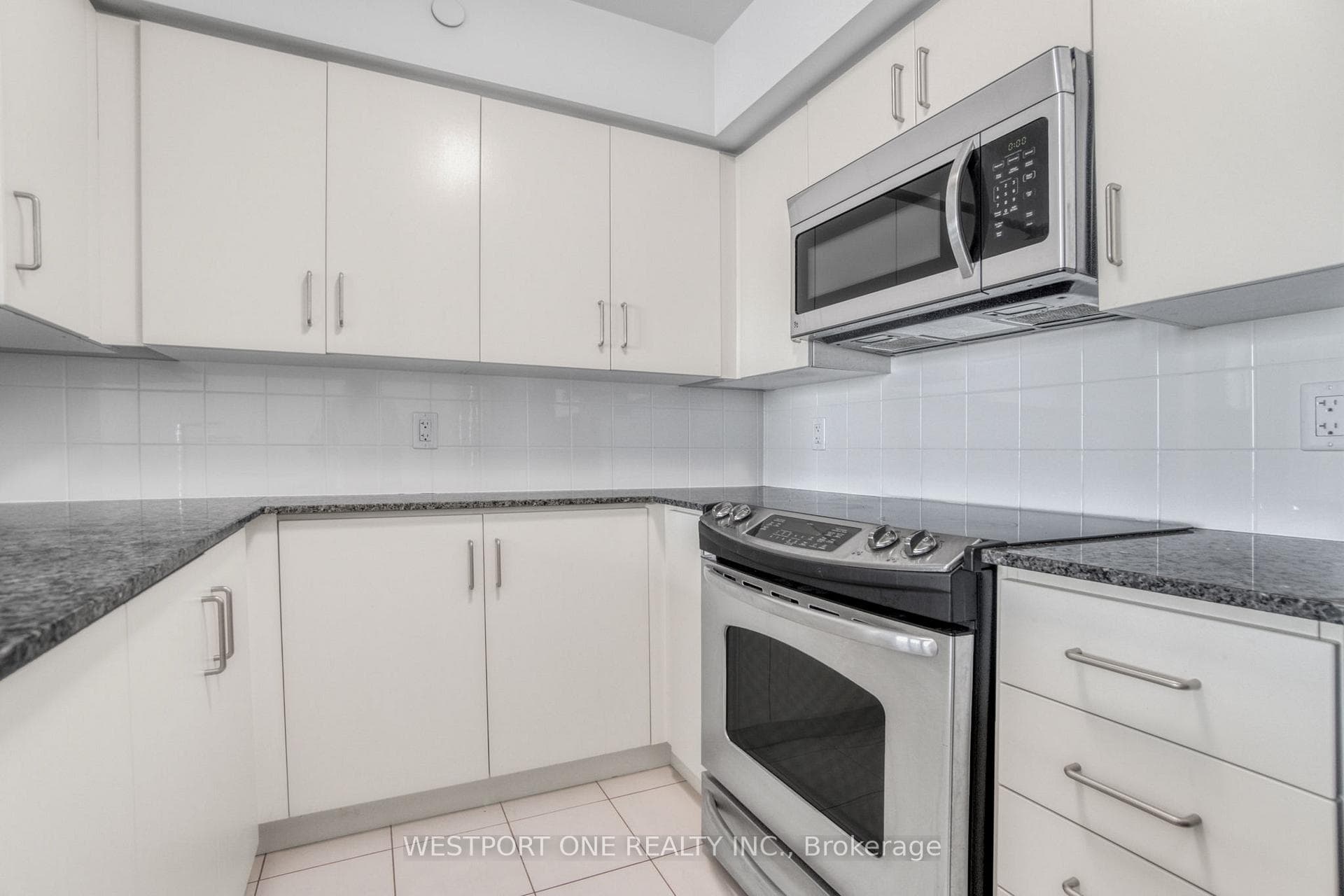 205 Sherway Gardens Road Unit 808 photo 10