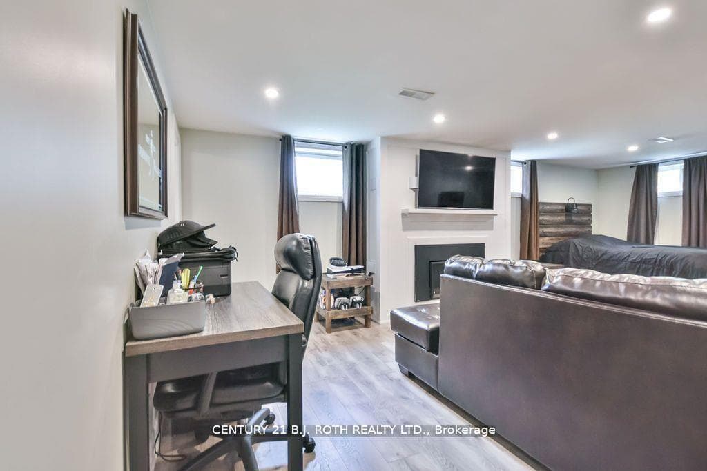 108 Nelson Street photo 18