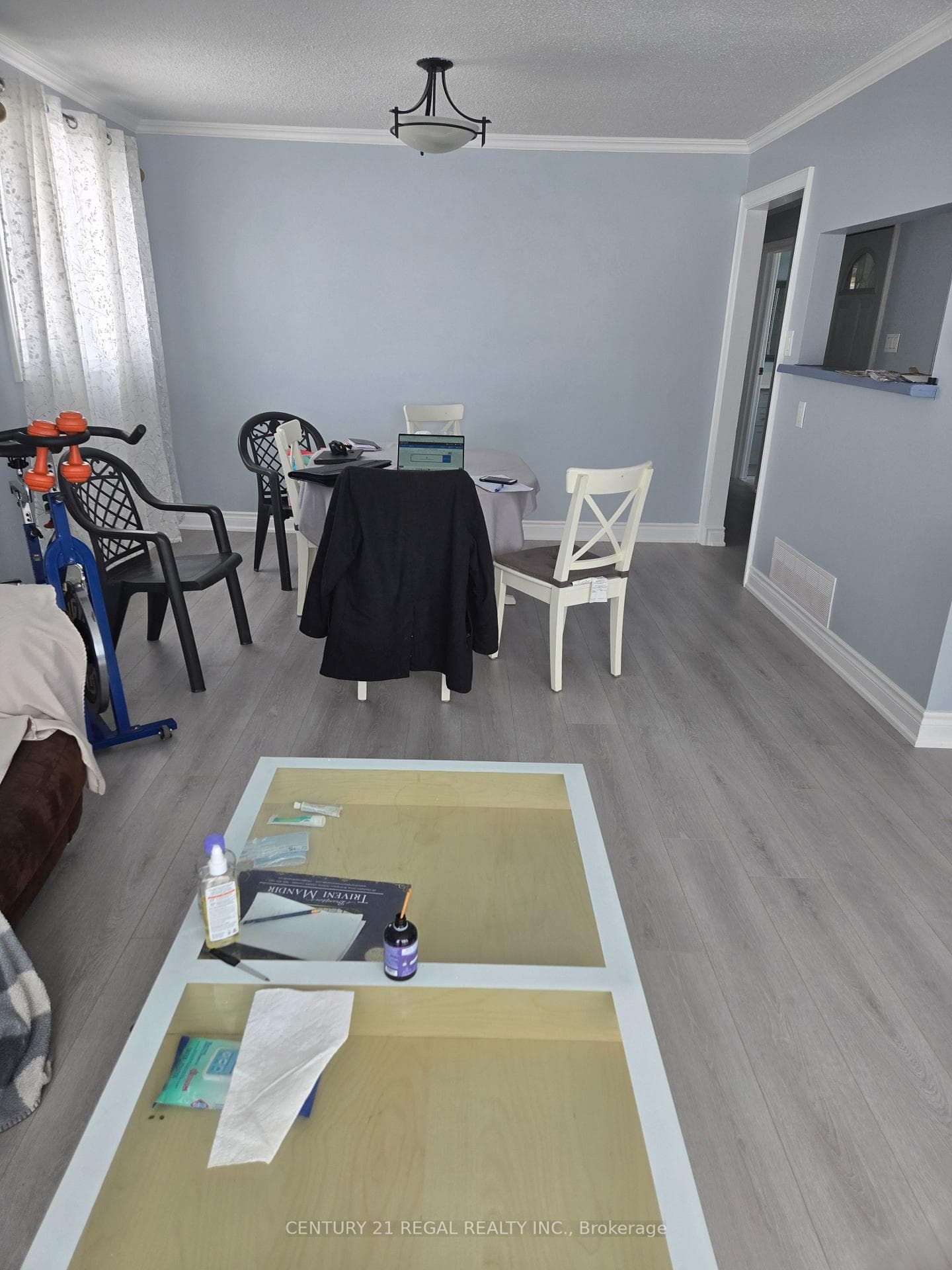 62 HOWELL Square photo 4