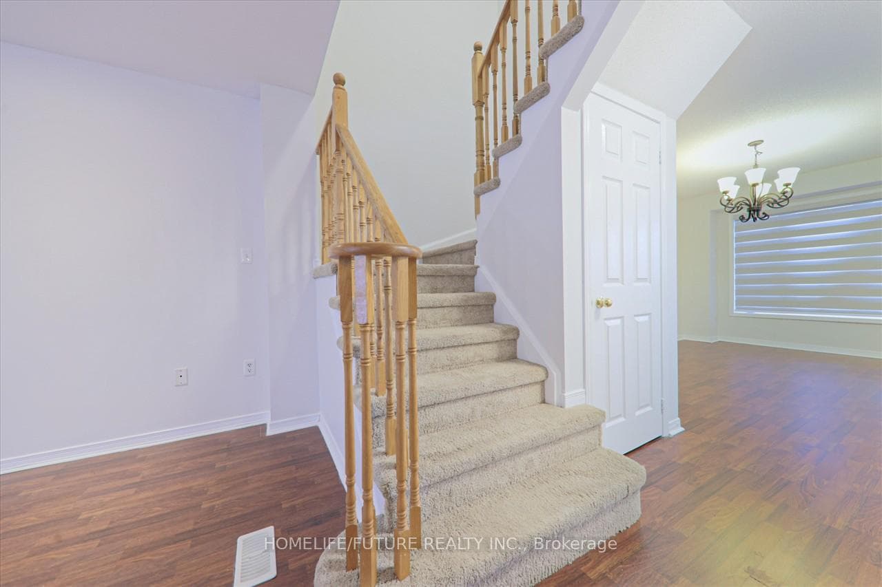 59 Stonewood Street photo 16