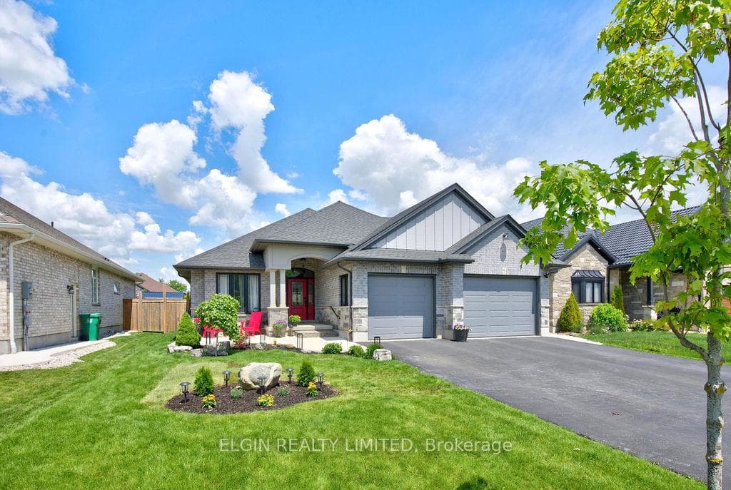 40 Glengariff Drive photo 38