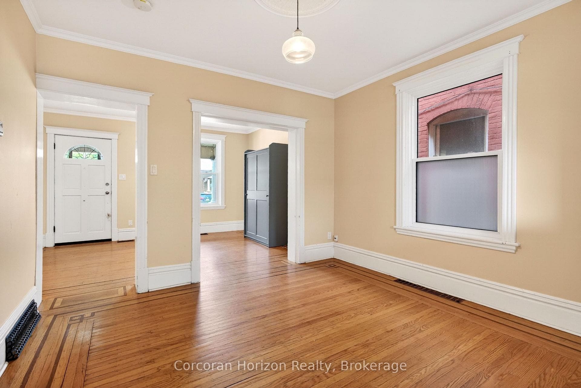 520 John Street photo 16