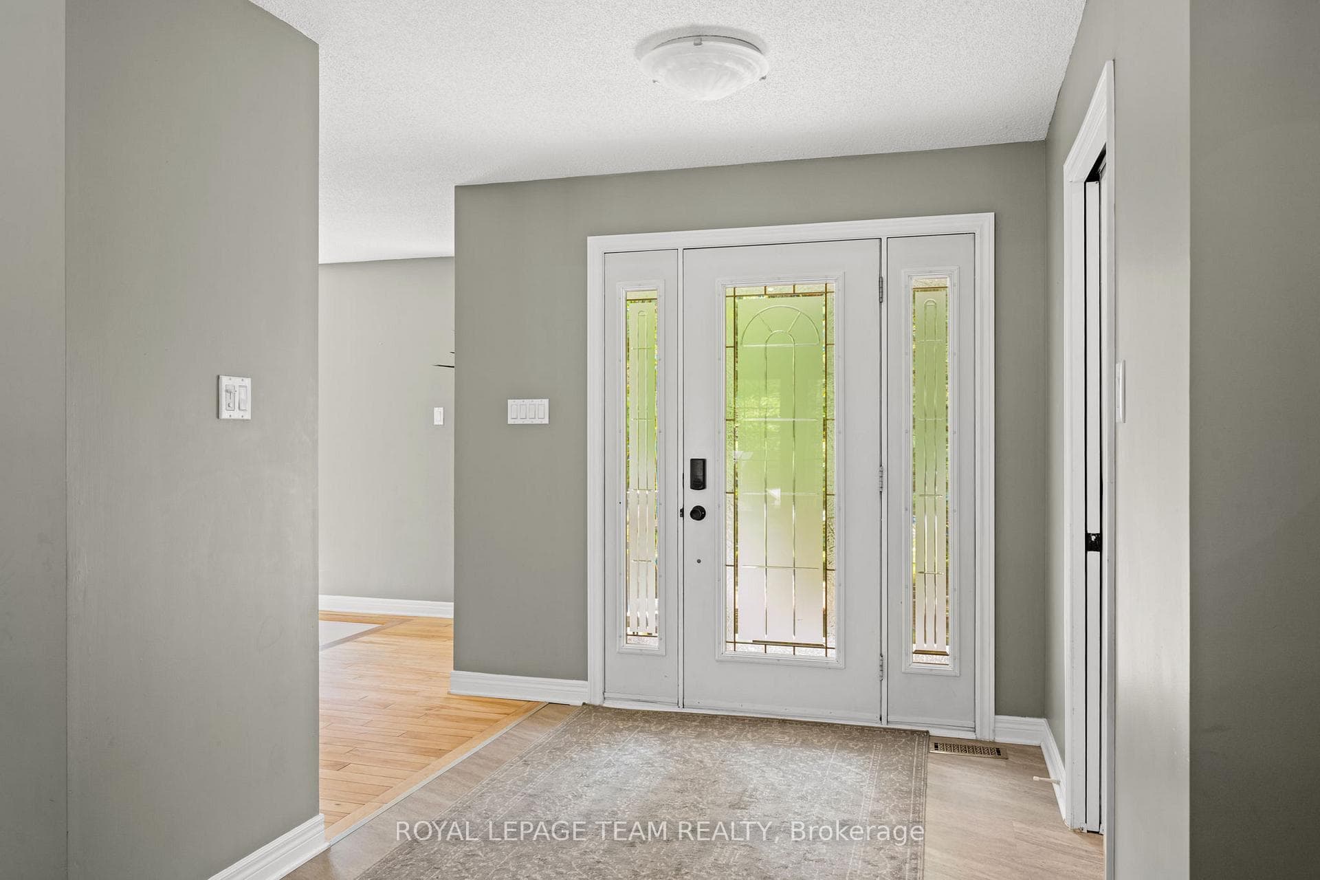 5040 Stonecrest Road photo 12