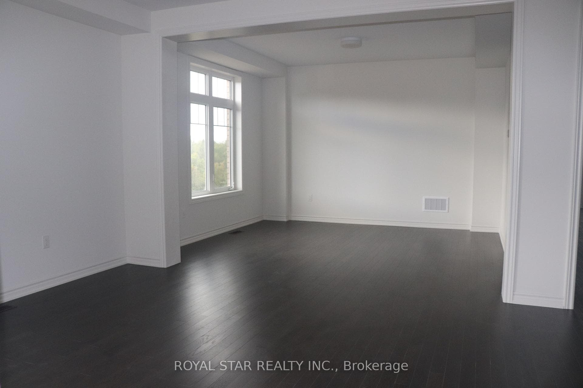 69 Bluebird Boulevard photo 4
