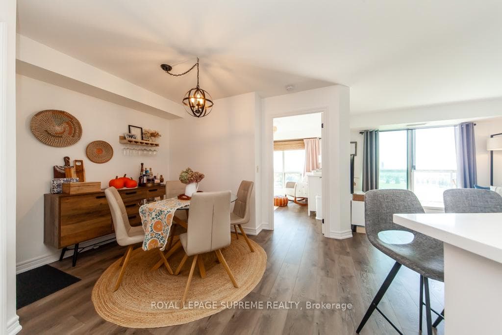 1030 Sheppard Avenue Unit 710 photo 21