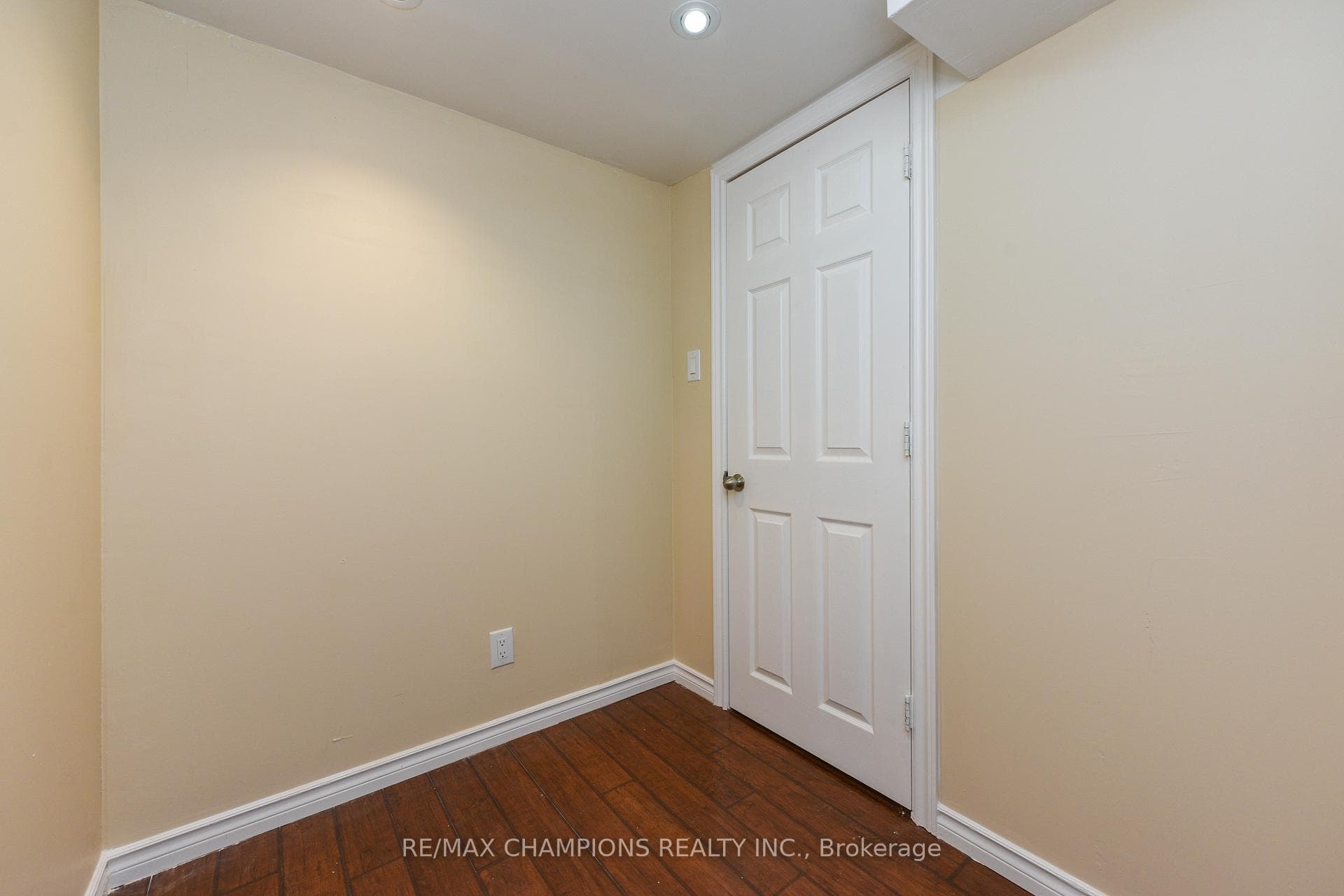258 Van Kirk Drive photo 42