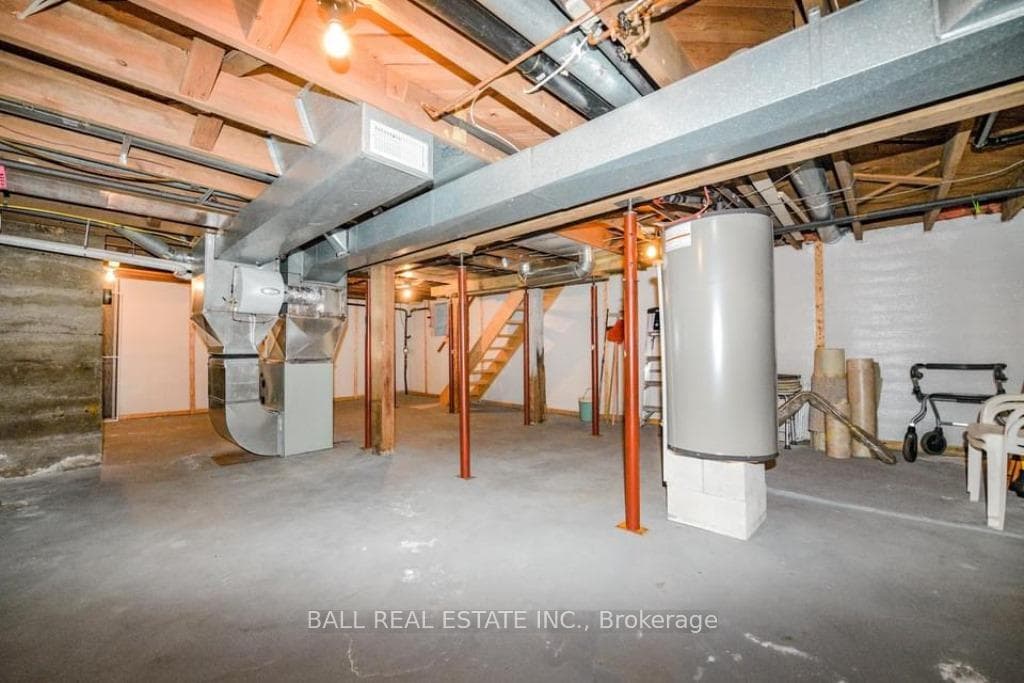 7 Cleak Avenue photo 21