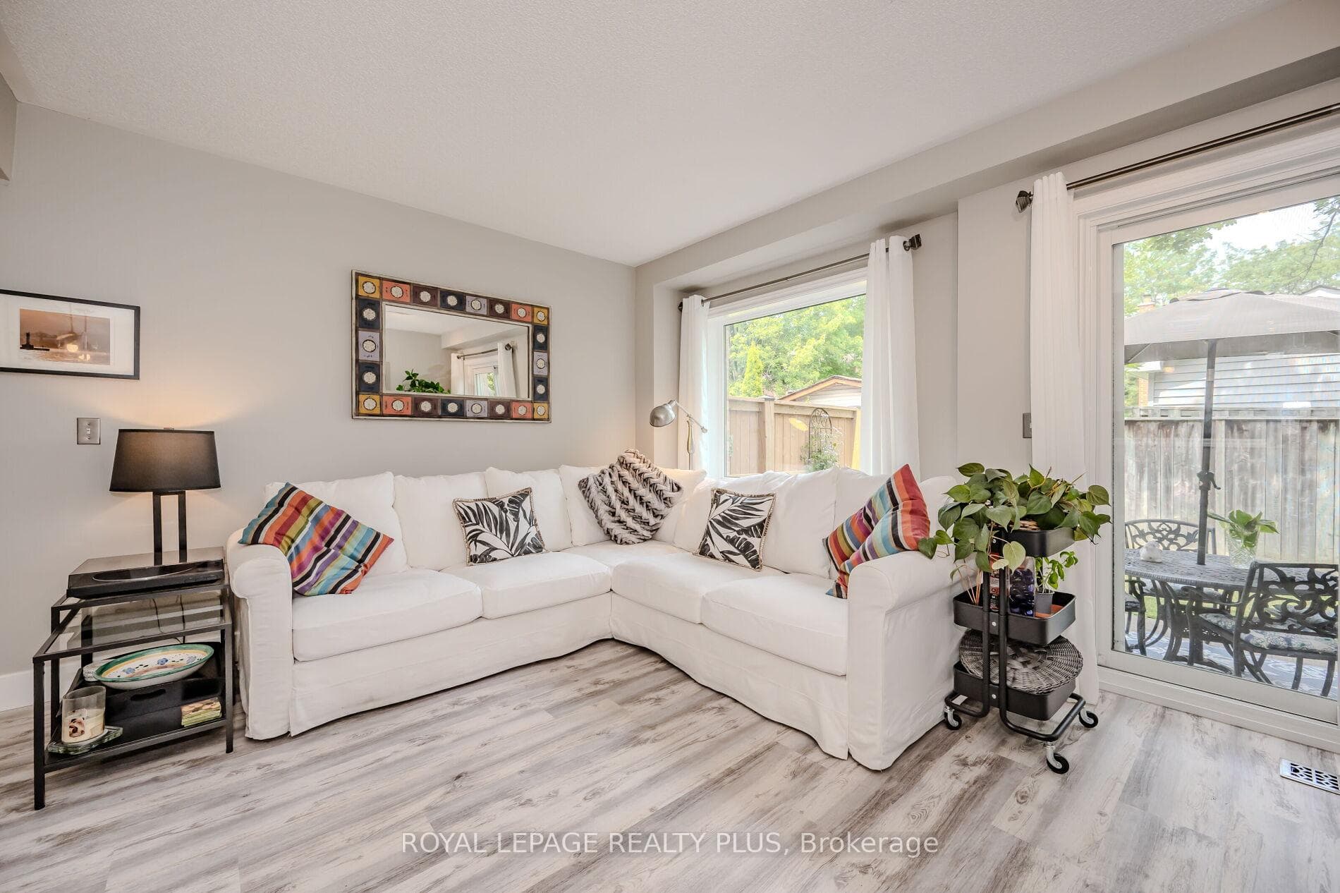 2088 Leanne Boulevard Unit 27 photo 13
