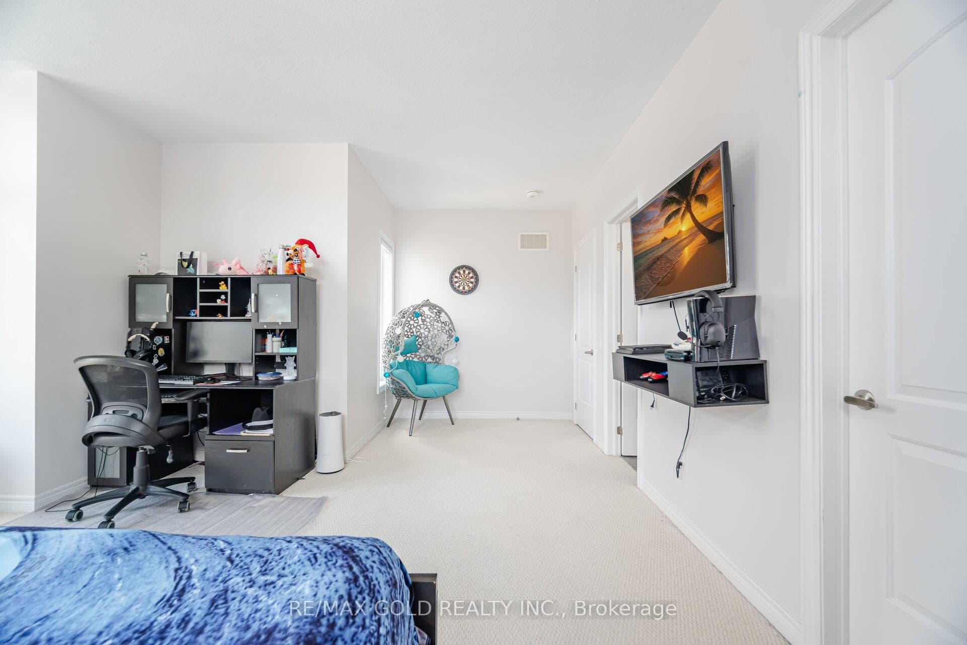 54 Ash Hill Avenue photo 26
