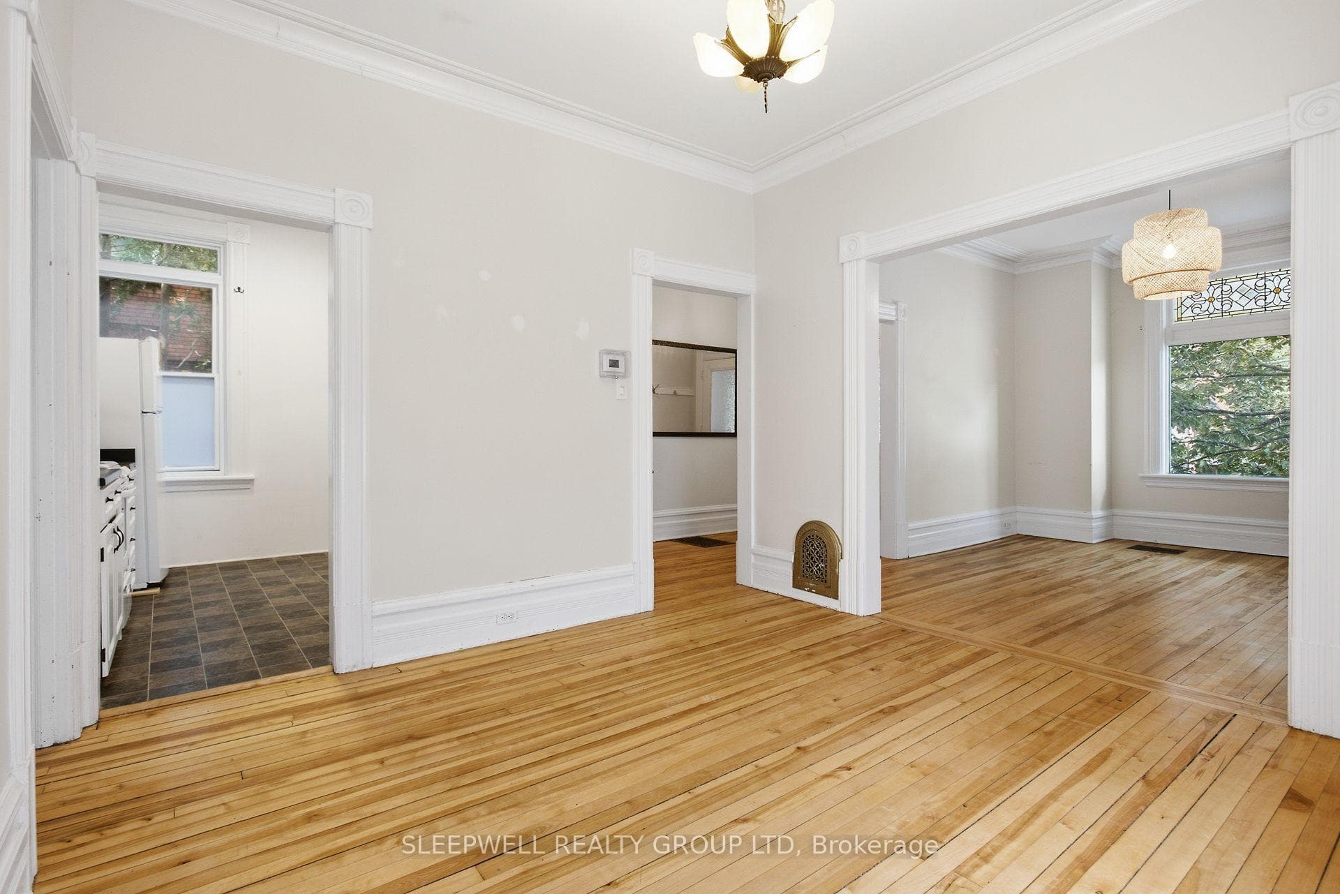 80 Fourth Avenue photo 7