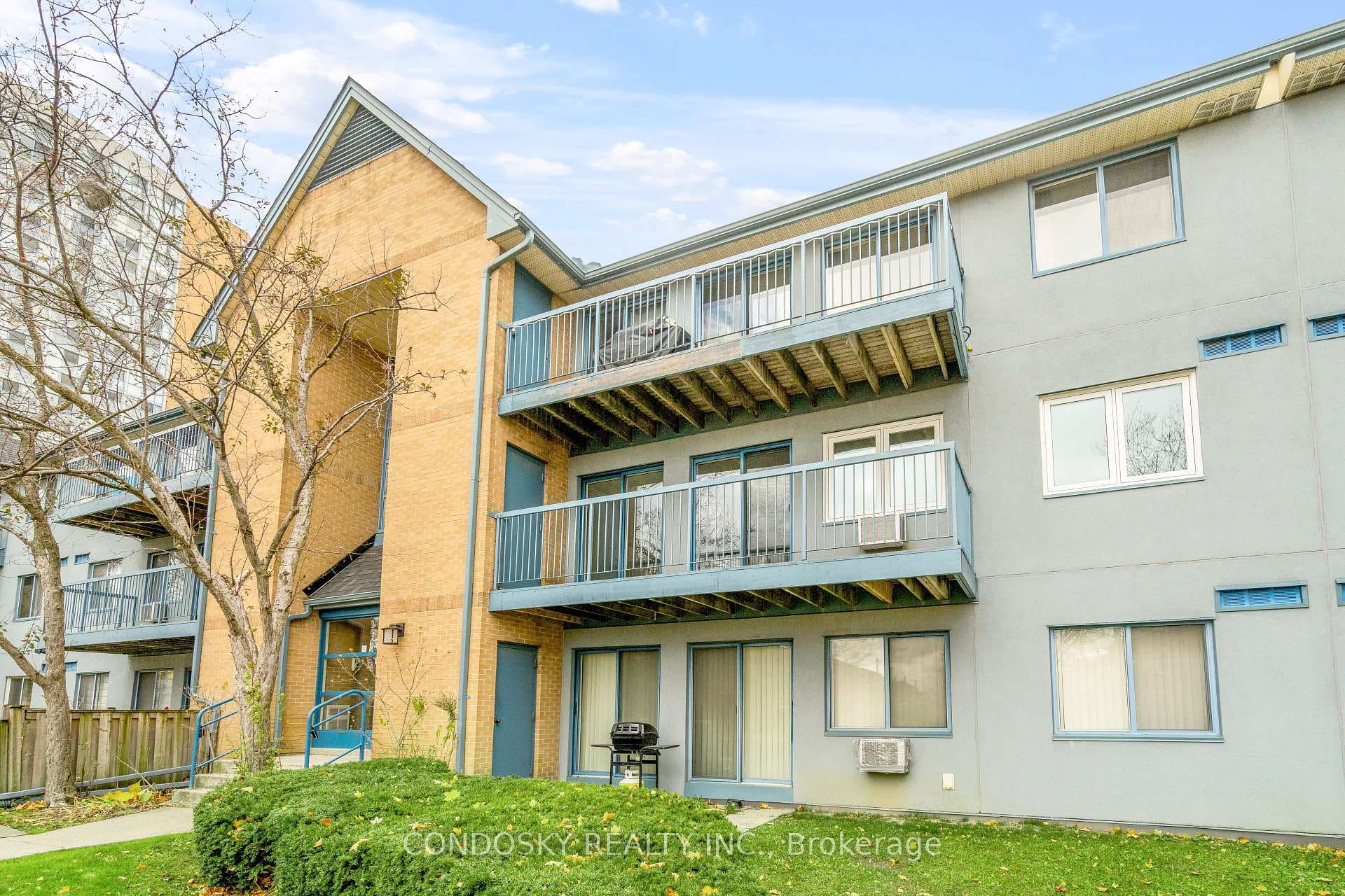 65 Trailwood Drive Unit 224 photo 3