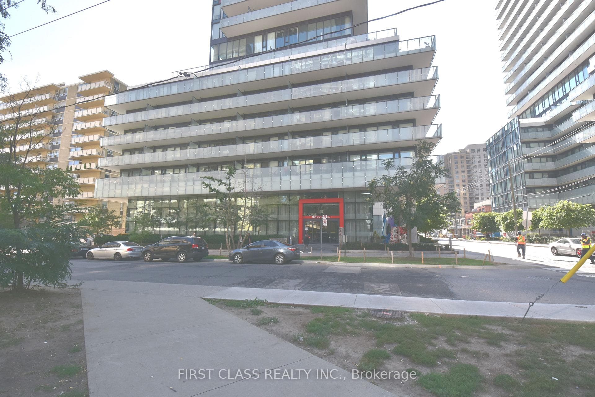 185 Roehampton Avenue Unit 2712 photo 1