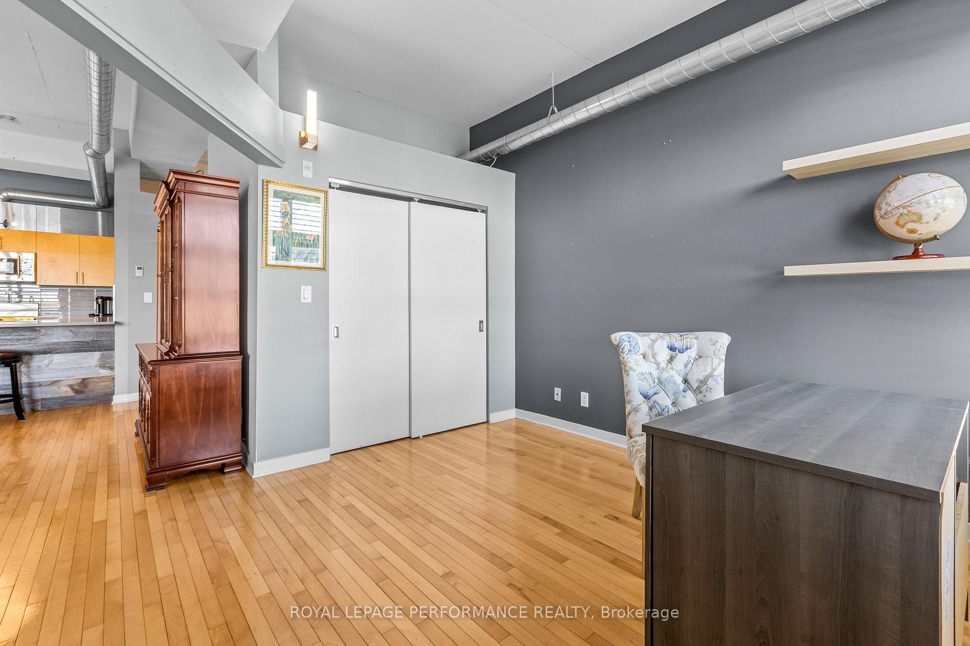 320 Parkdale Avenue Unit 602 photo 14