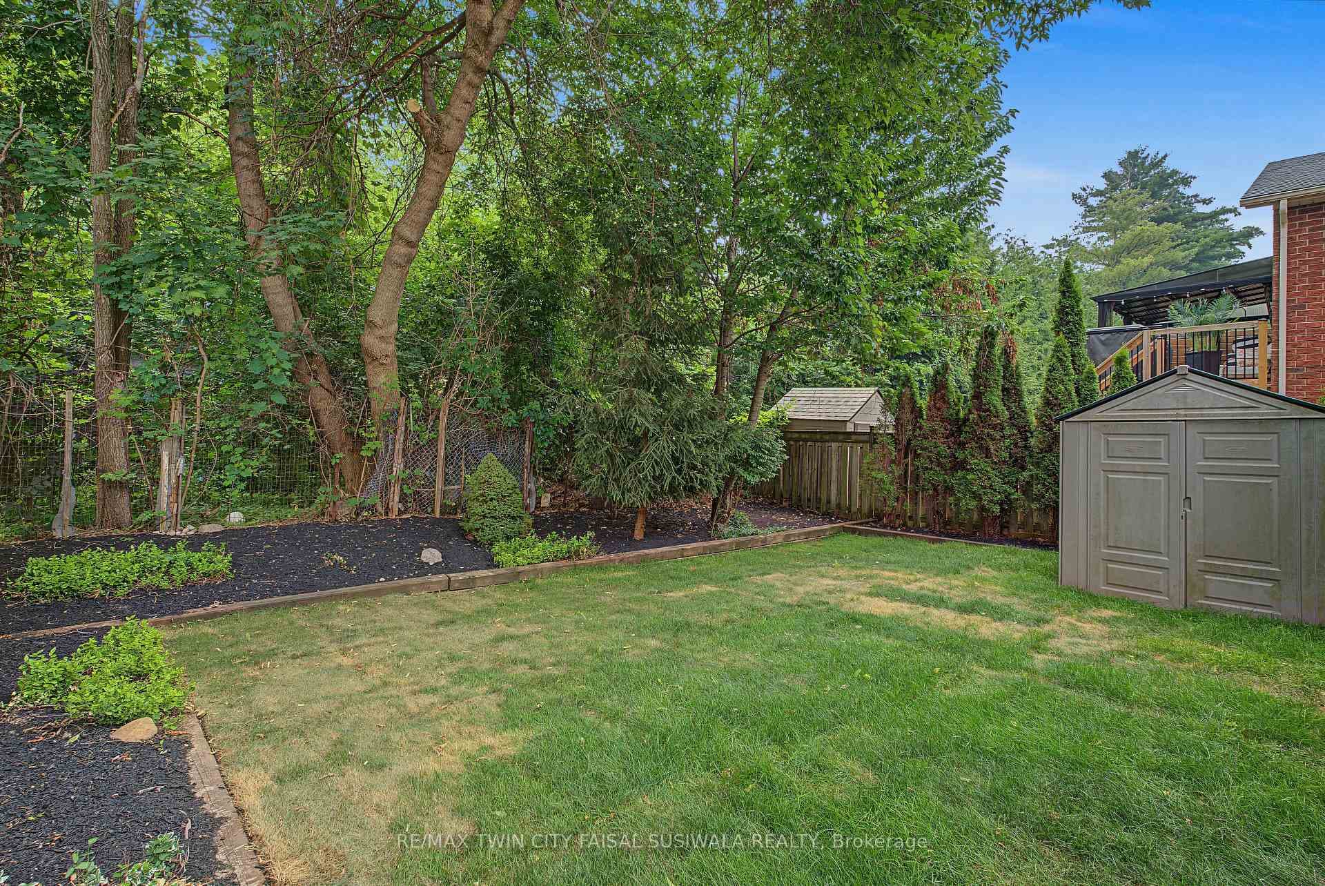 36 Foxmeadow Road photo 7