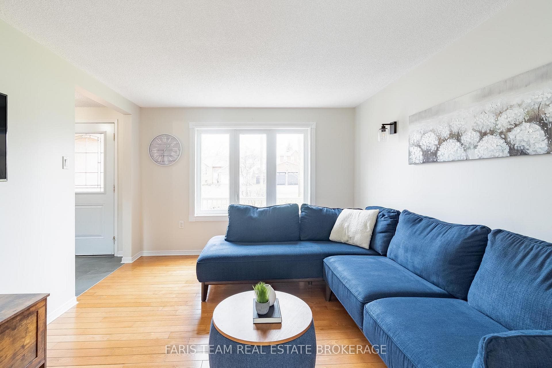 409 Anne Street photo 19