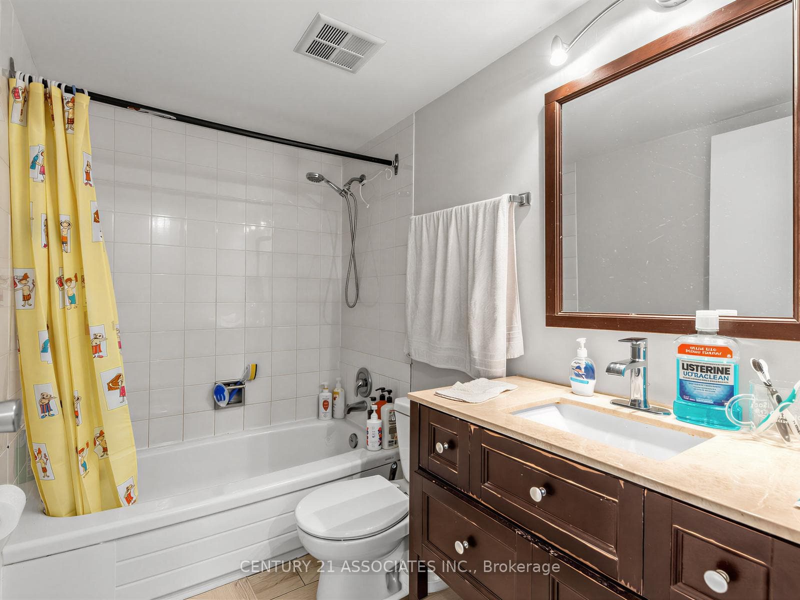 300 webb Drive Unit 204 photo 23