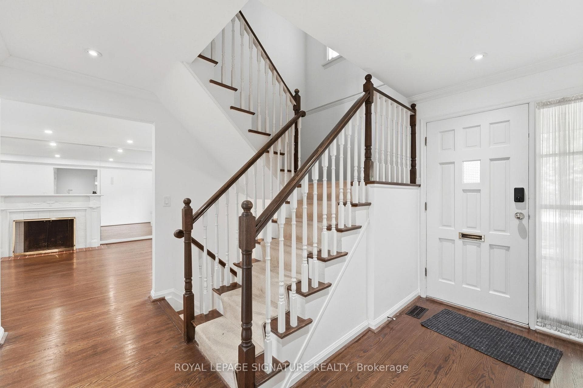 312 Dalewood Drive photo 3