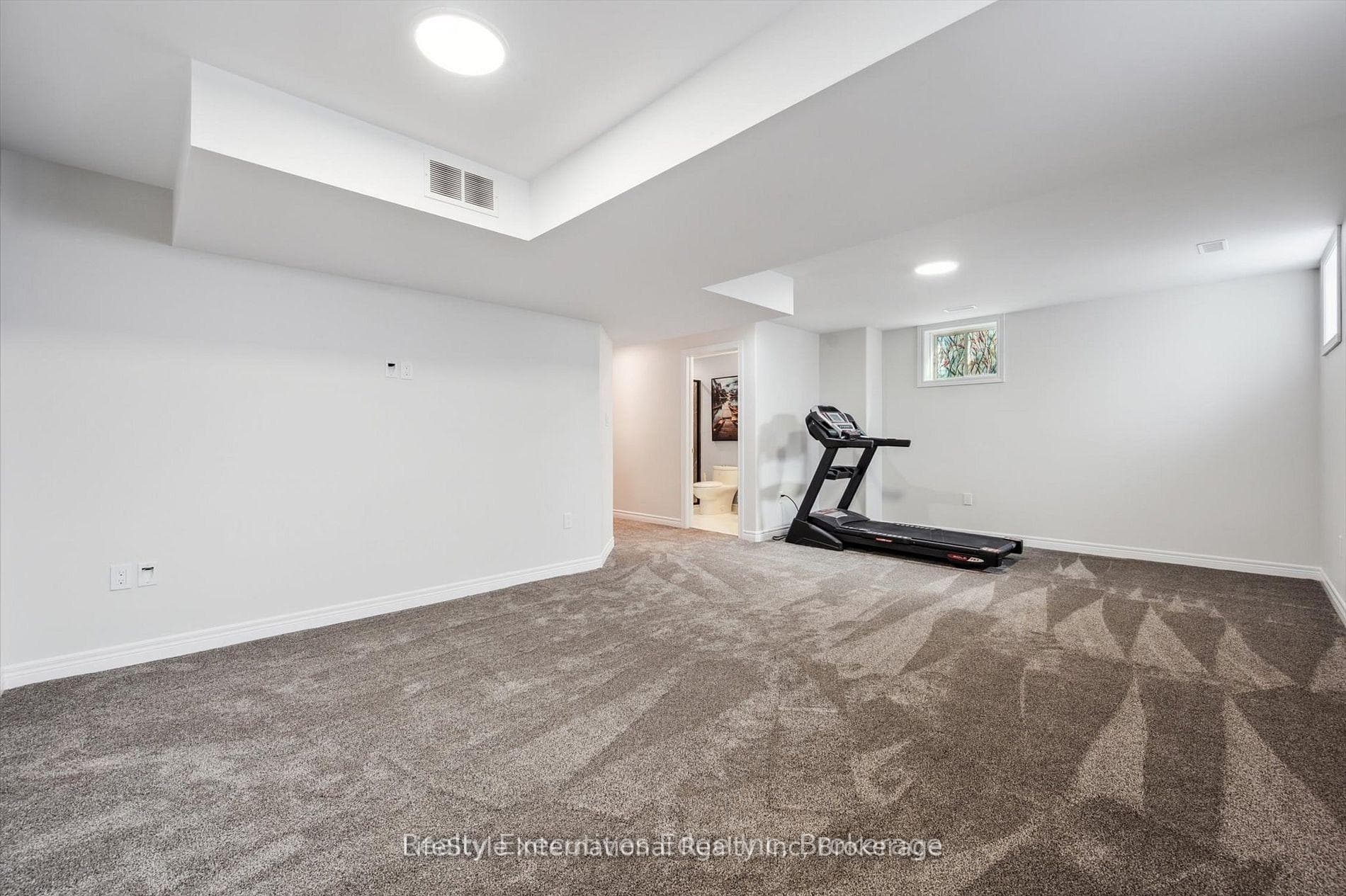 55 Povey Road photo 39