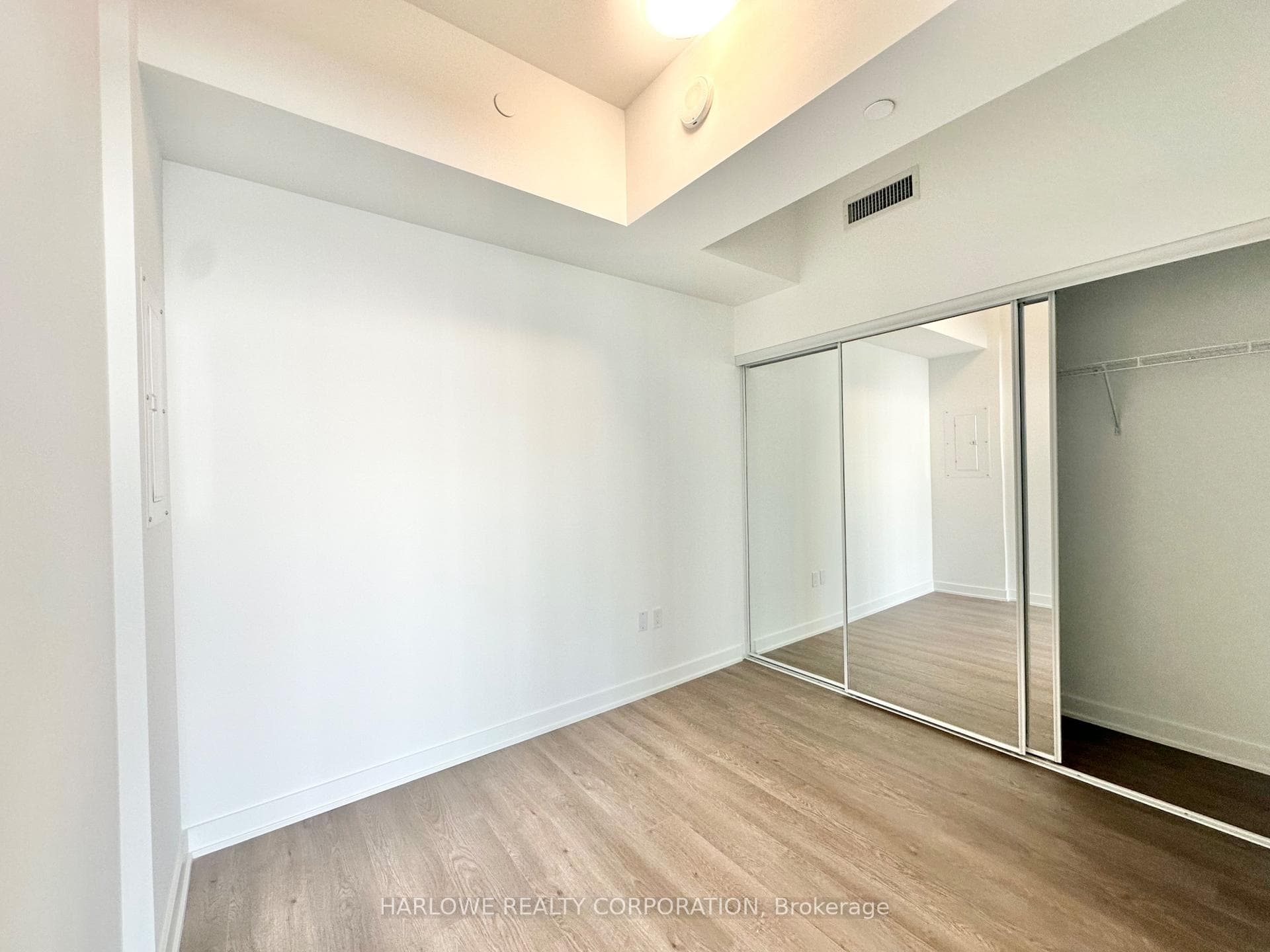 543 Richmond Street Unit PH16 photo 10