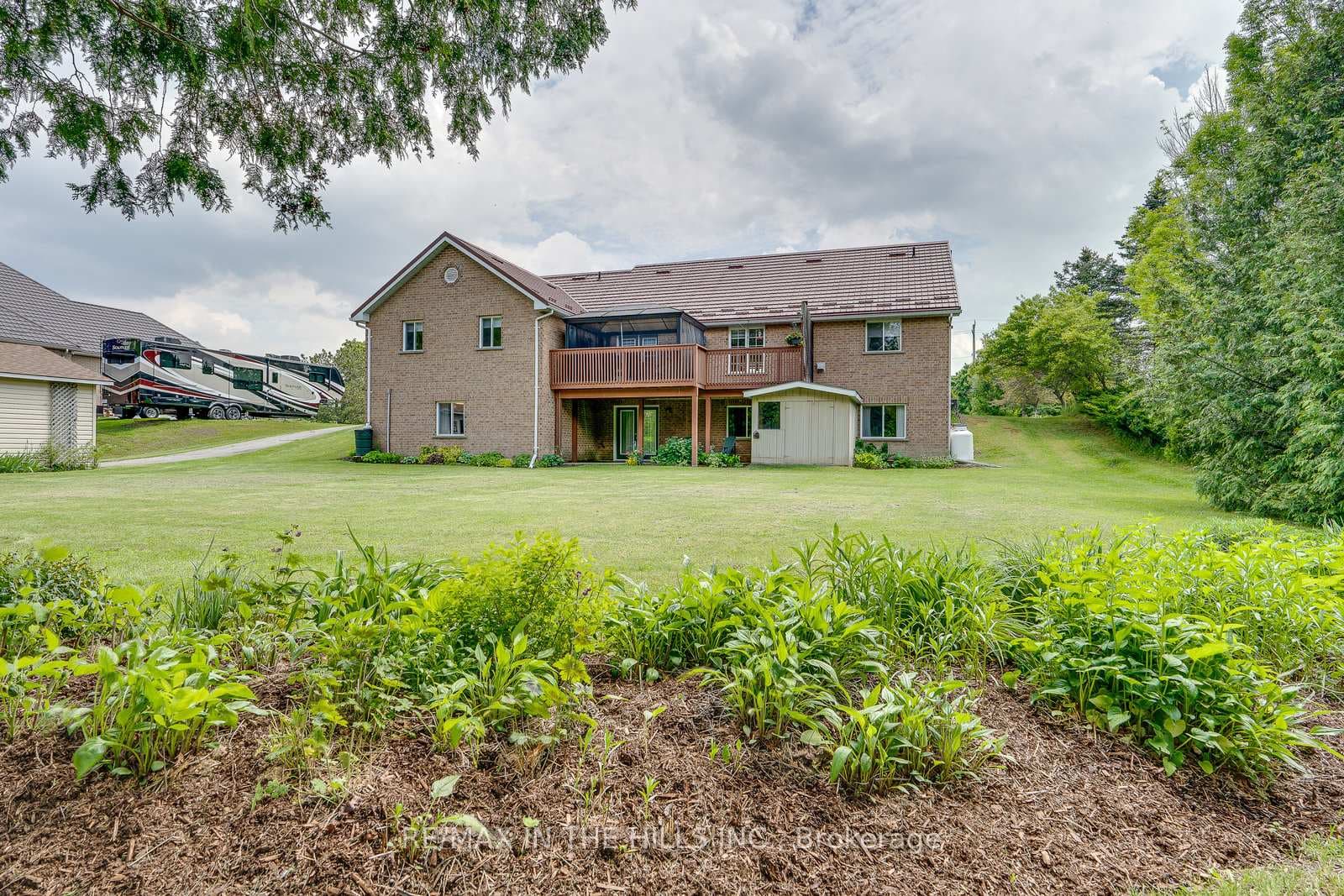 9352 County Road 1 Road photo 22