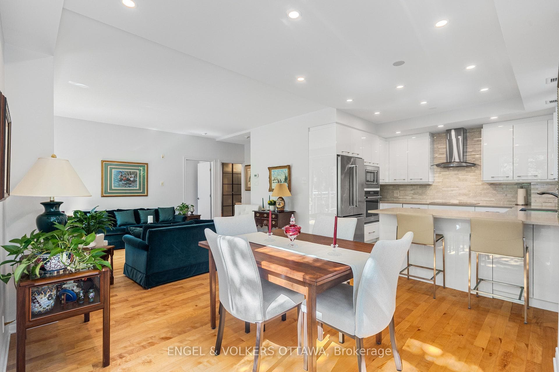 205 Bolton Street Unit 206 photo 12