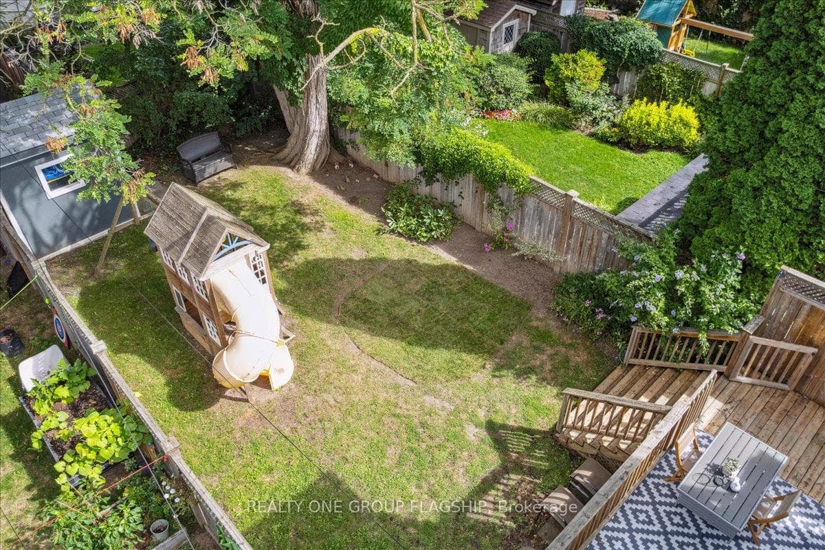 466 St Clements Avenue photo 50