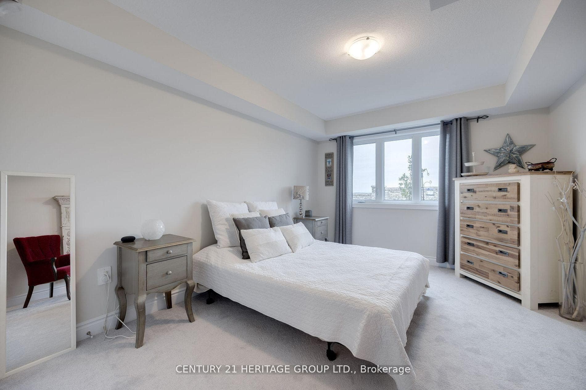 100 Summerhill Drive photo 24