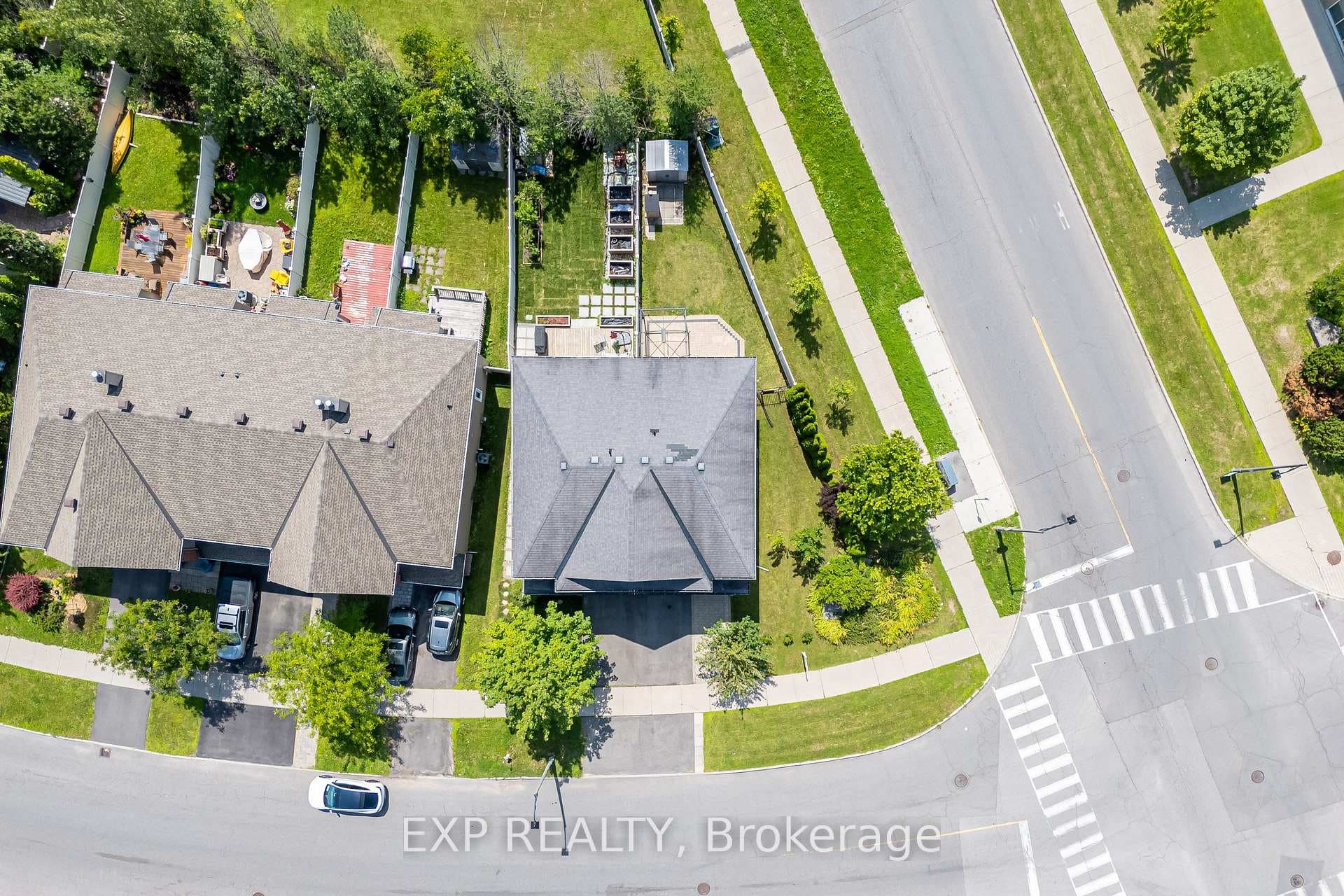 4220 Kelly Farm Drive photo 42