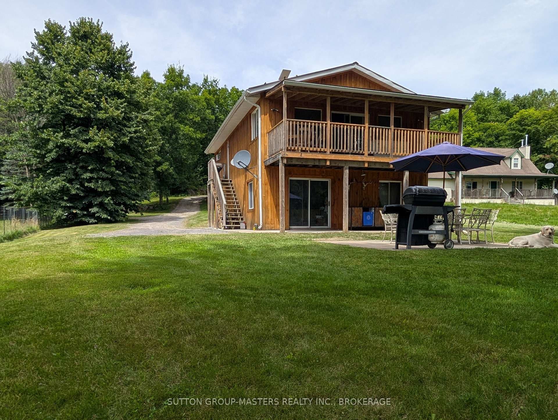 811 Pierces Lane photo 2