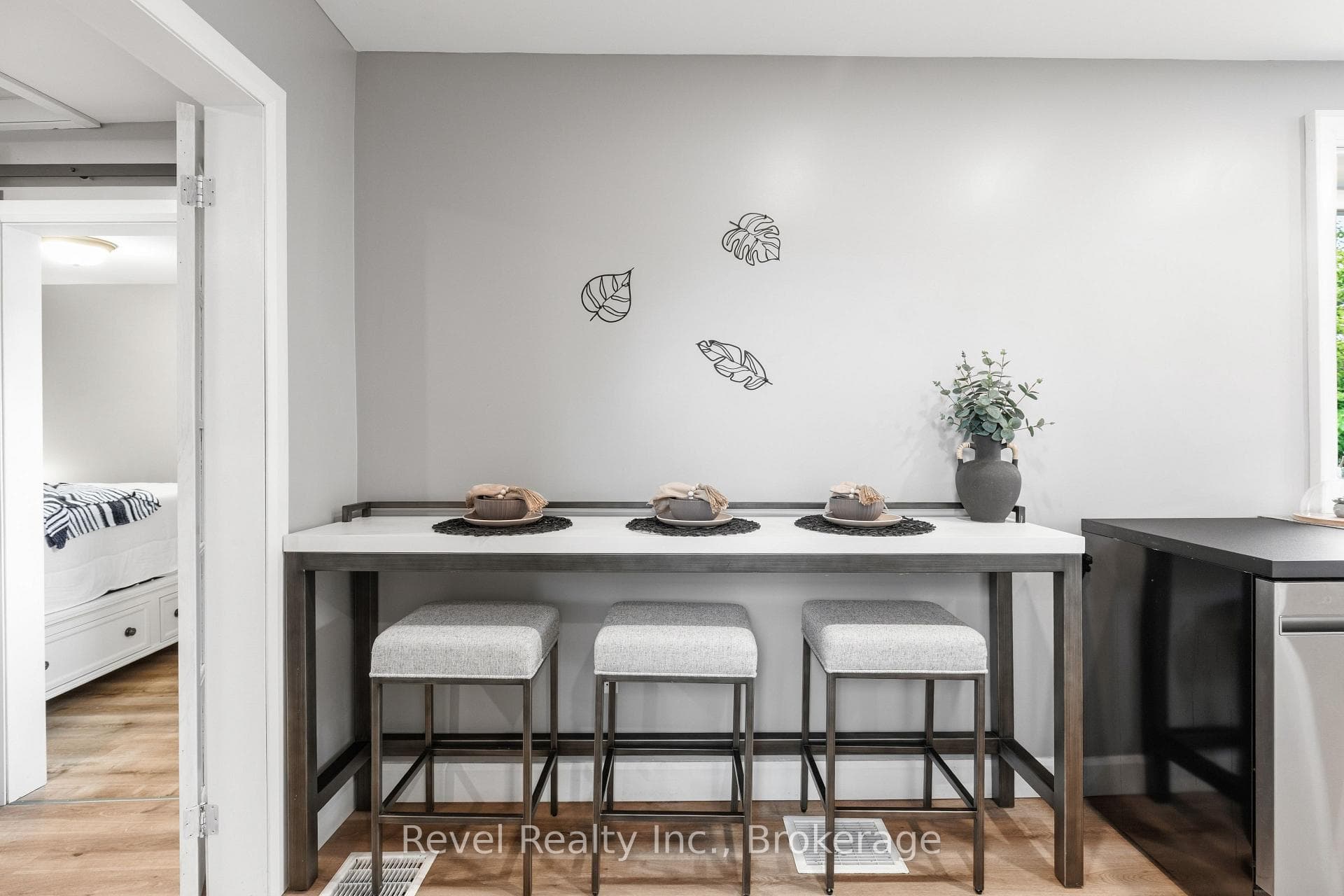 78 Golden Mile Road photo 28