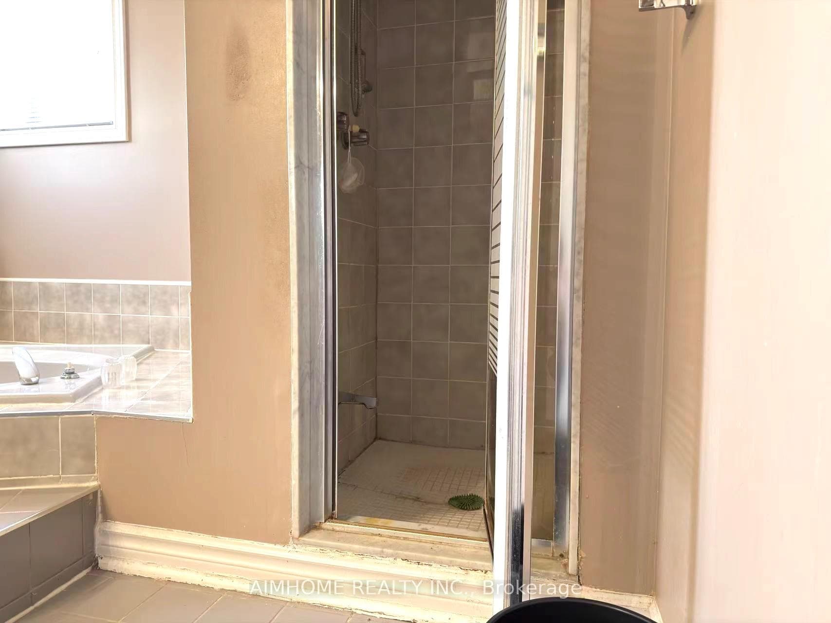 52 Brooklyn Crescent photo 18
