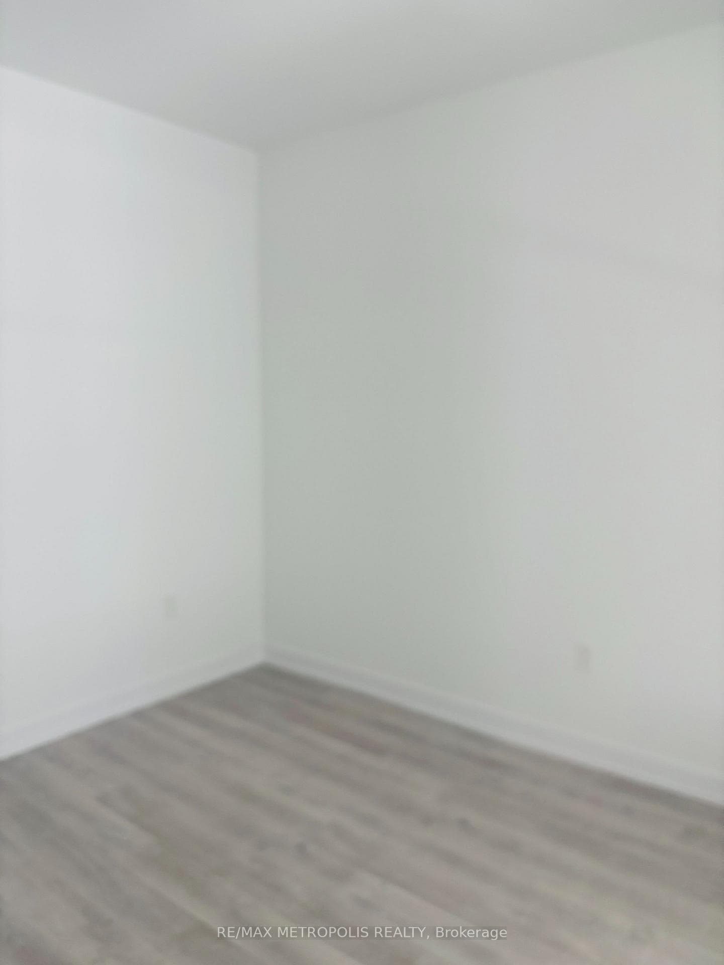 15 Richardson Street Unit 927 photo 3