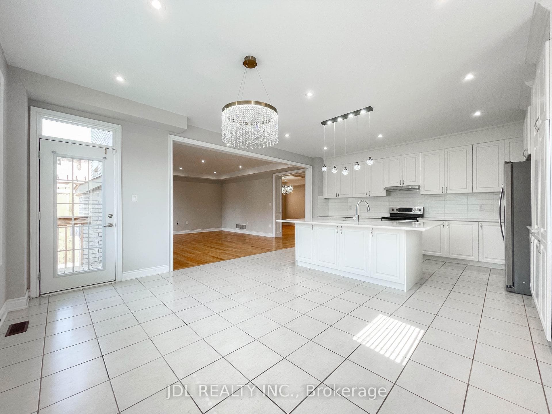 56 ALF NEELY Way photo 8