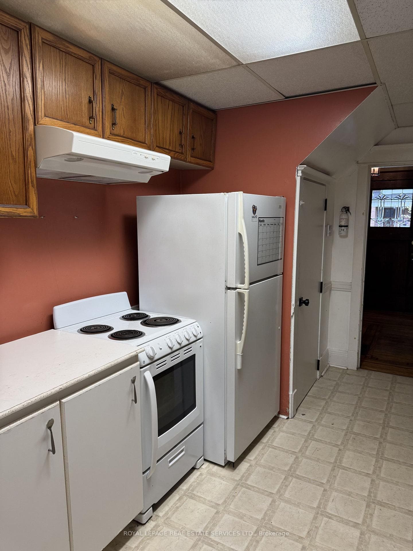 38 North Oval N/A Unit Upper photo 7