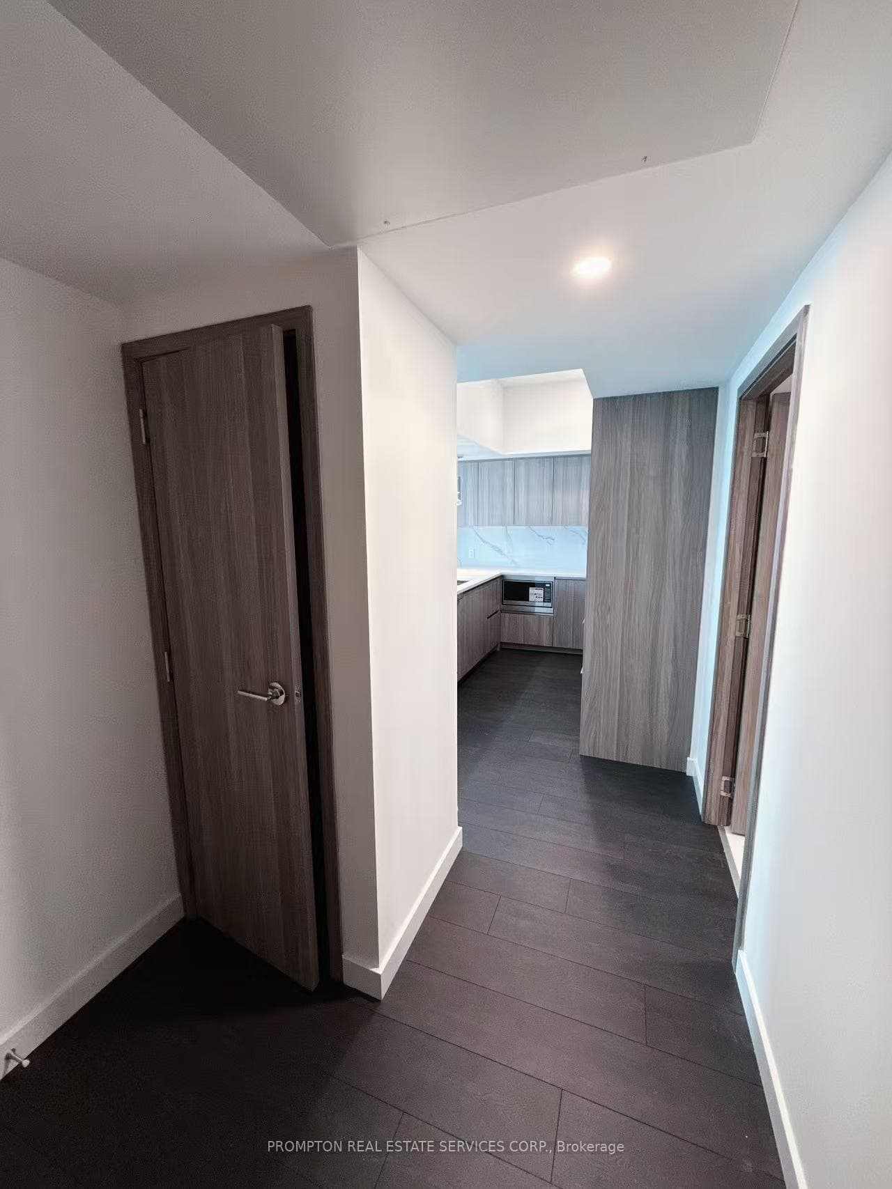 1 CONCORD CITYPLACE Way Unit 2005 photo 15