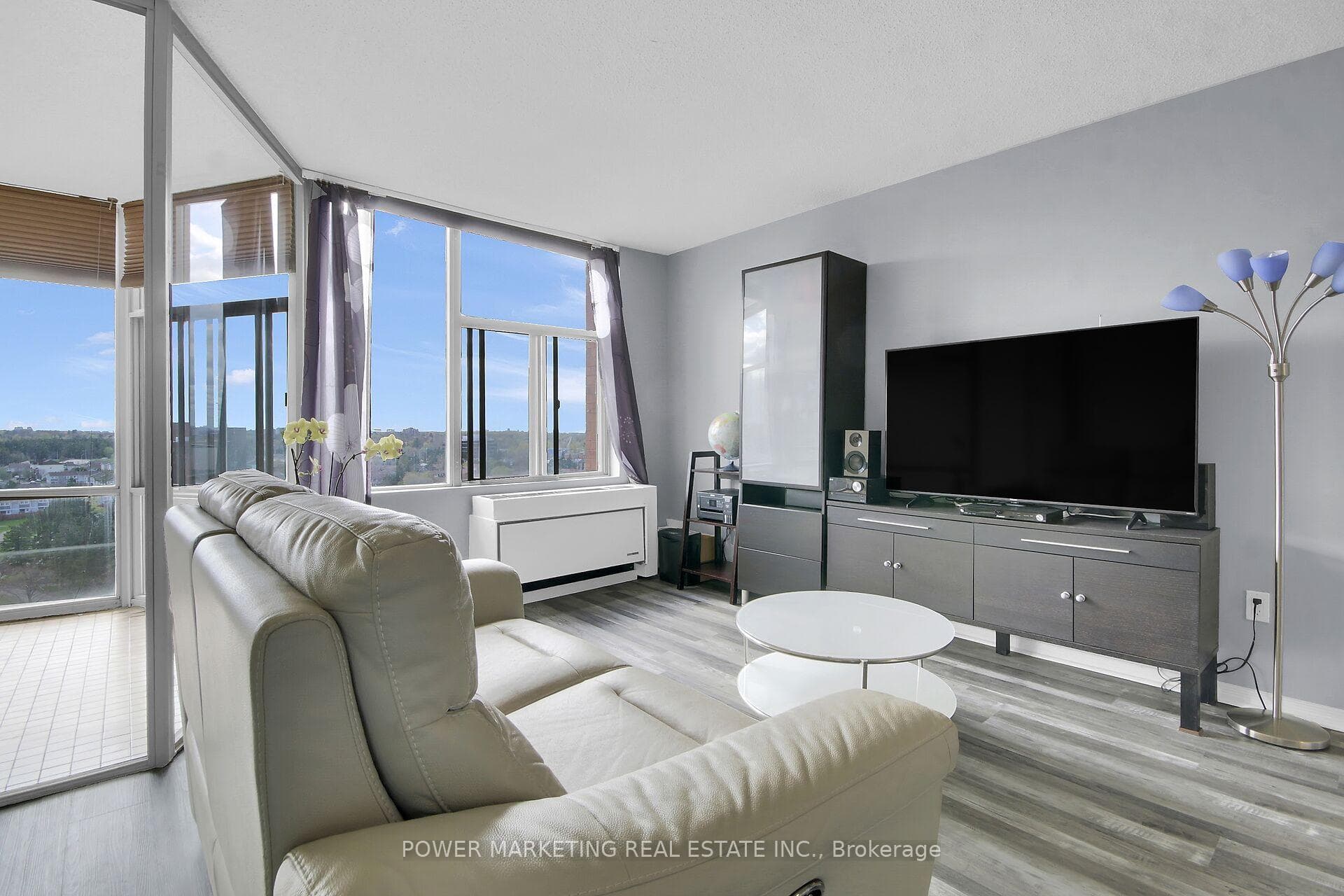 2759 CAROUSEL Crescent Unit 1206 photo 13