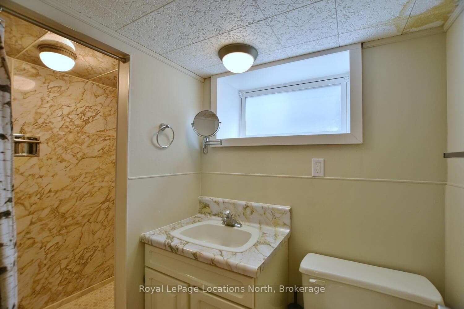113 ALPINE Crescent photo 34